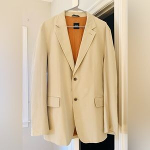 Hugo Boss Cady cream colored collared long sleeved 2-button blazer size 46R